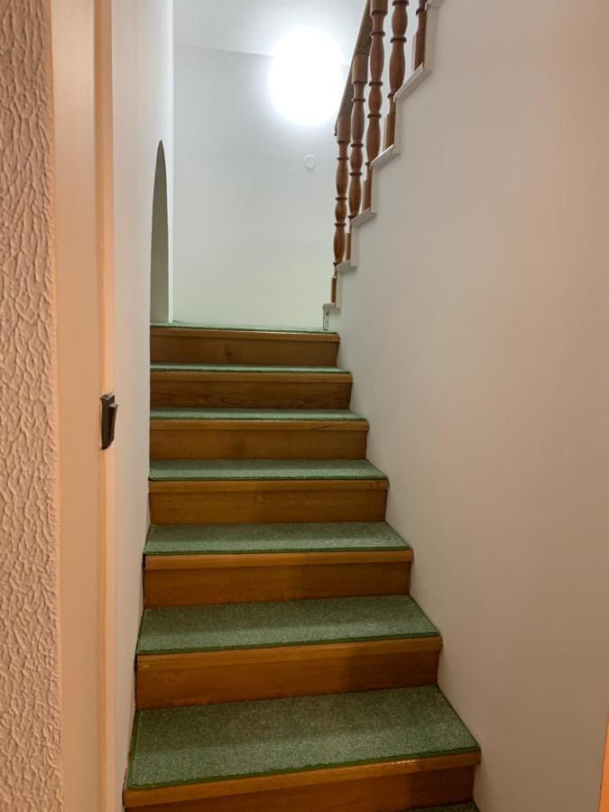 Ferienwohnung Bakonyi Mamutfenyo Vendeghaz Tés Exterior foto